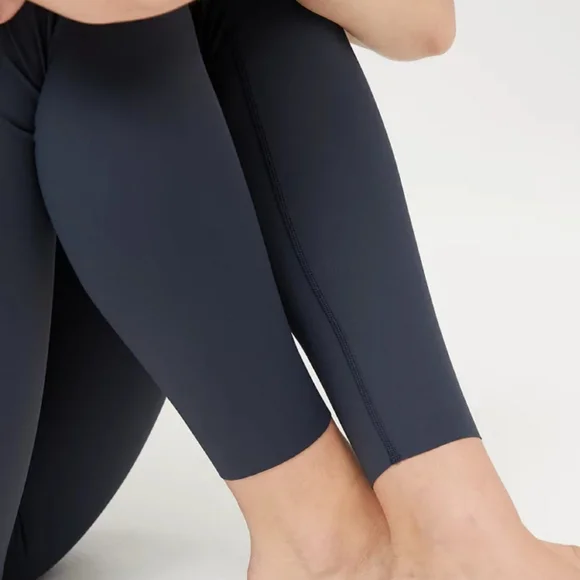 OFFLINE By Aerie Goals High Waisted Legging - Picture 2 of 6